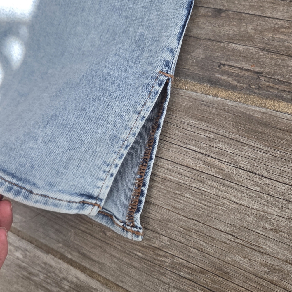 Express Skyscraper Mid Rise Jeans - Picture 6 of 13